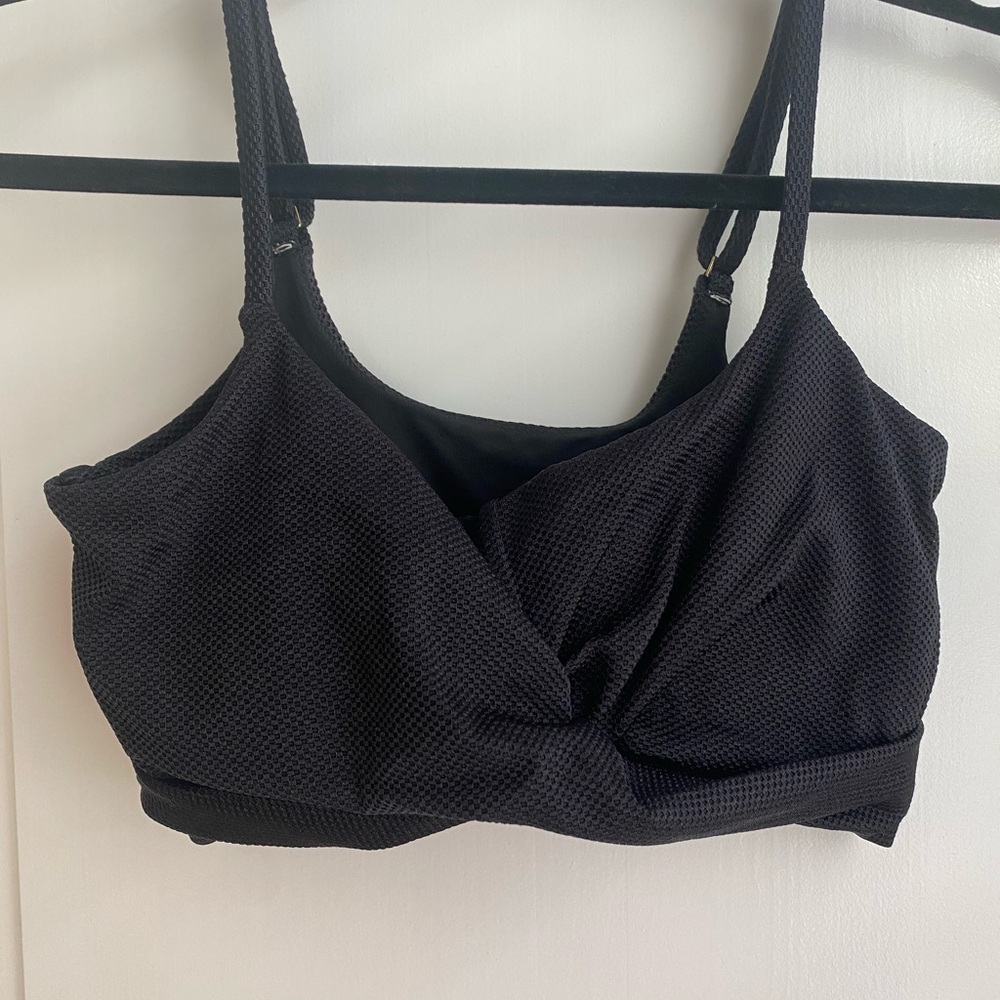 Aerie Black Scoop Bikini Top Medium